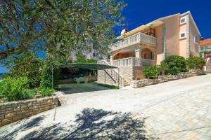 Apartments by the sea Cove Gradina, Korcula - 9273