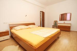 Apartments by the sea Kneza, Korcula - 9164