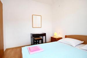 Apartments with a parking space Lumbarda, Korcula - 9298