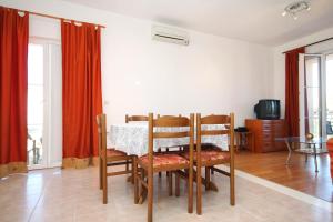 Apartments by the sea Lumbarda, Korcula - 9302