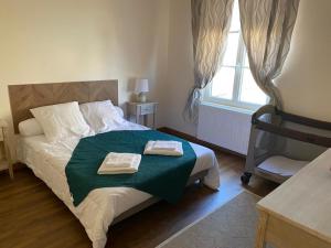 Maisons de vacances Gite Mazirat, 4 pieces, 6 personnes - FR-1-489-385 : photos des chambres