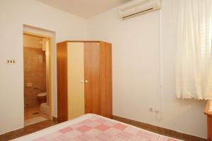 Apartments by the sea Lumbarda, Korcula - 9263