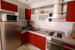 Apartments with a parking space Umag - 7666