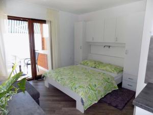 Studio with Terrace and Sea View room in Apartments with a parking space Moscenice Opatija - 7689
