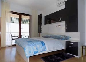 Studio with Terrace and Sea View room in Apartments with a parking space Moscenice Opatija - 7689