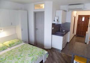 Apartments with parking space Moscenice, Opatija - 7689