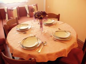 Apartments with a parking space Icici, Opatija - 7761