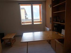 Studio cabine 4 personnes à Orcières Merlette - FR-1-636-211