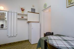 Apartments by the sea Artatore, Losinj - 7934