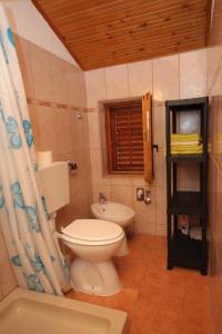 Apartments by the sea Mali Losinj (Losinj) - 8006