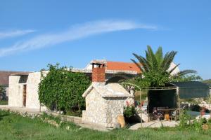 Apartments by the sea Krapanj, Sibenik - 9258