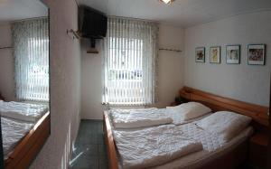 BUPA06107-FeWo-Passat-soess