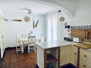 Villa ALJARAL, Espectacular,piscina,chimenea, climatización, wifi