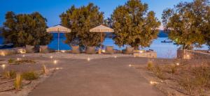 KLIMA BAY Beachfront Boutique Houses