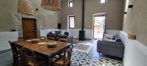 Maisons de vacances Magnifique maison en coeur de Balazuc, proche plages ardeche : photos des chambres