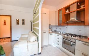 2 Bedroom Awesome Apartment In Genova
