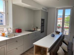 Appartements Superbe appartement T3 au centre plage .Parking : photos des chambres