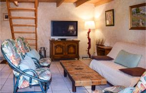 Maisons de vacances Stunning home in Pllauff with WiFi and 2 Bedrooms : photos des chambres