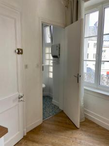 Appartements Bro’ Flat appartement au calme Cherbourg Centre : photos des chambres