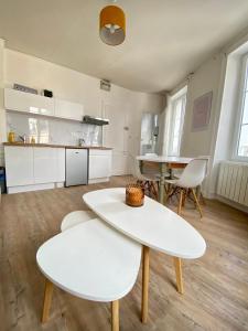 Appartements Bro’ Flat appartement au calme Cherbourg Centre : photos des chambres