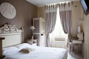 Hotels Hotel Abat Jour : Chambre Double