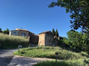 appartement de l église et du château 2 à 15 personnes