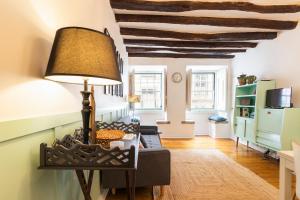 Alfama Patio Apartments