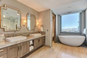 Two Bedroom Penthouse apartment hotel