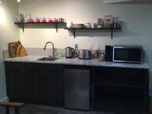 Lakeview Gardens B&B