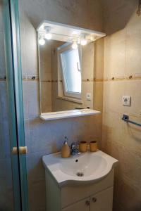 Apartments by the sea Lumbarda, Korcula - 9325