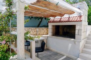 Studio Lumbarda 9325a