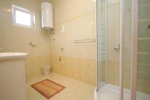 Apartments by the sea Zubovici, Pag - 9363