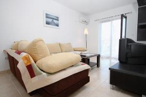 Apartments with a parking space Novalja, Pag - 9359