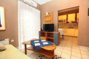 Apartments by the sea Stara Novalja, Pag - 9416