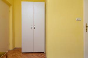 Apartments with parking space Sumpetar, Omis - 9436