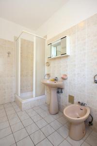 Apartments by the sea Stara Novalja, Pag - 9352