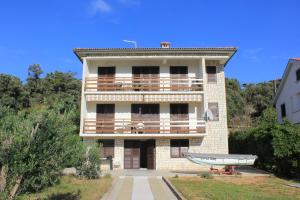 Apartments by the sea Pag - 9355 