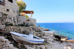 Seaside secluded apartments Cove Danca - Babina, Korcula - 9322