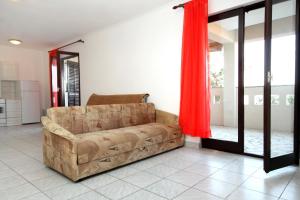 Apartments by the sea Kustici, Pag - 9381