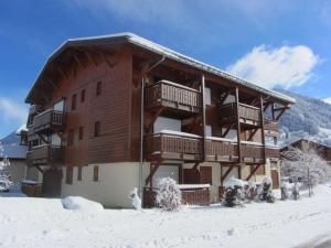 Appartements Studio Cabine Praz-sur-Arly - 4 pers, Terrasse, Piscine, Parking, Proche village et pistes - FR-1-603-63 : photos des chambres