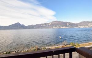 Cozy Apartment In Castelletto Di Brenz