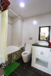 POOL Seaview - 4A - -Blue Sea- Balcony- Bathtub