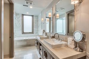 Platinum Two Bedroom apartment hotel