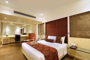 Hotel Express Towers