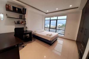 Espectacular casa grande vacacional en Manta!