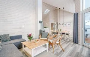 Beautiful Home In Krems Ii-Warderbrück - Krems Zwei