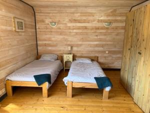 Chalets Chalet 8-10 personnes sur la station des Rousses : photos des chambres