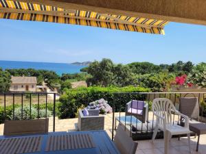 Villa à Pinarello-2mn à pied de la plage-vue mer
