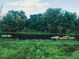 Domek letniskowy z jacuzzi nad rzeką Bzurą