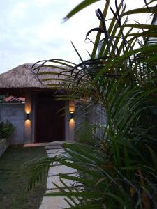 VILLA JUAN - A Beach Front Villa in General Luna Siargao